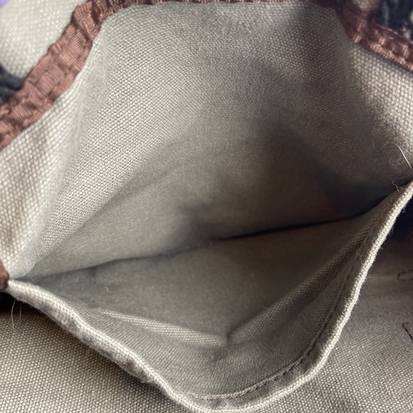 Chala Green Fox Canvas Tote Bag W/ Black Handles Lightly Used - Picture 9 of 16